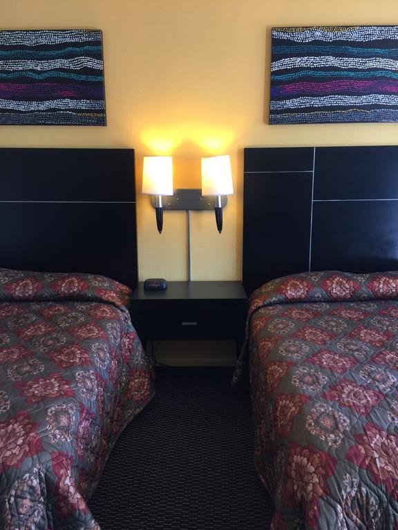 Indio Holiday Motel